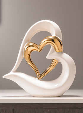 心心相印天鹅摆件高级感乔迁礼物