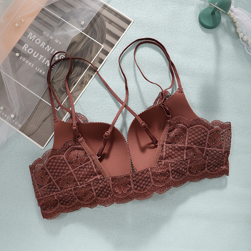 聚拢小胸加厚上托蕾丝套装性感文胸 柯莲丝文胸