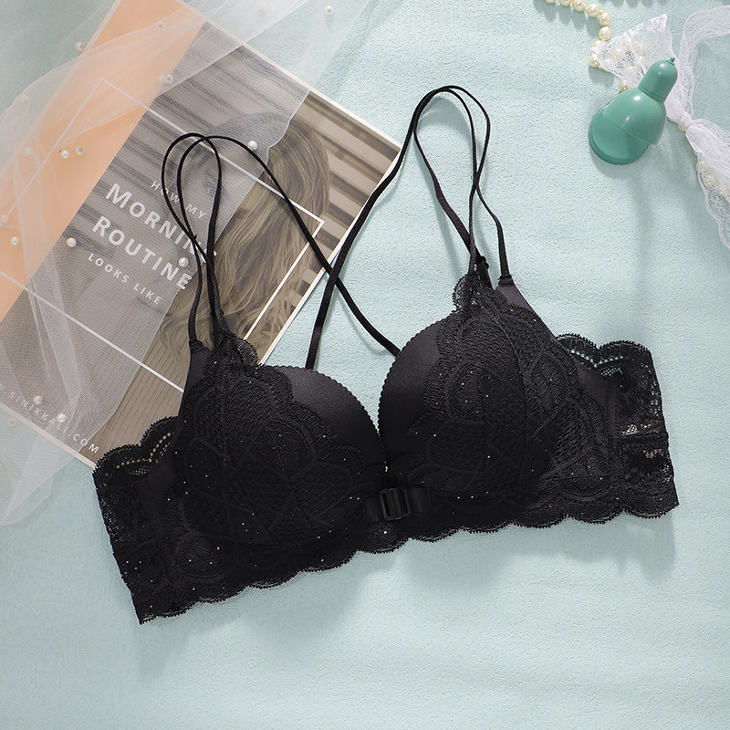 聚拢小胸加厚上托蕾丝套装性感文胸 柯莲丝文胸