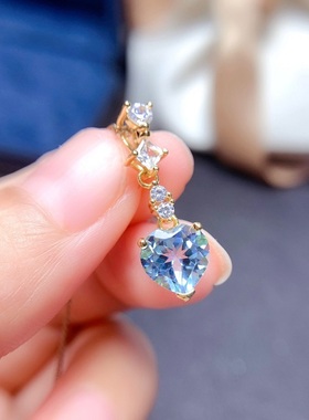 天然天空蓝托帕石心形吊坠高级感