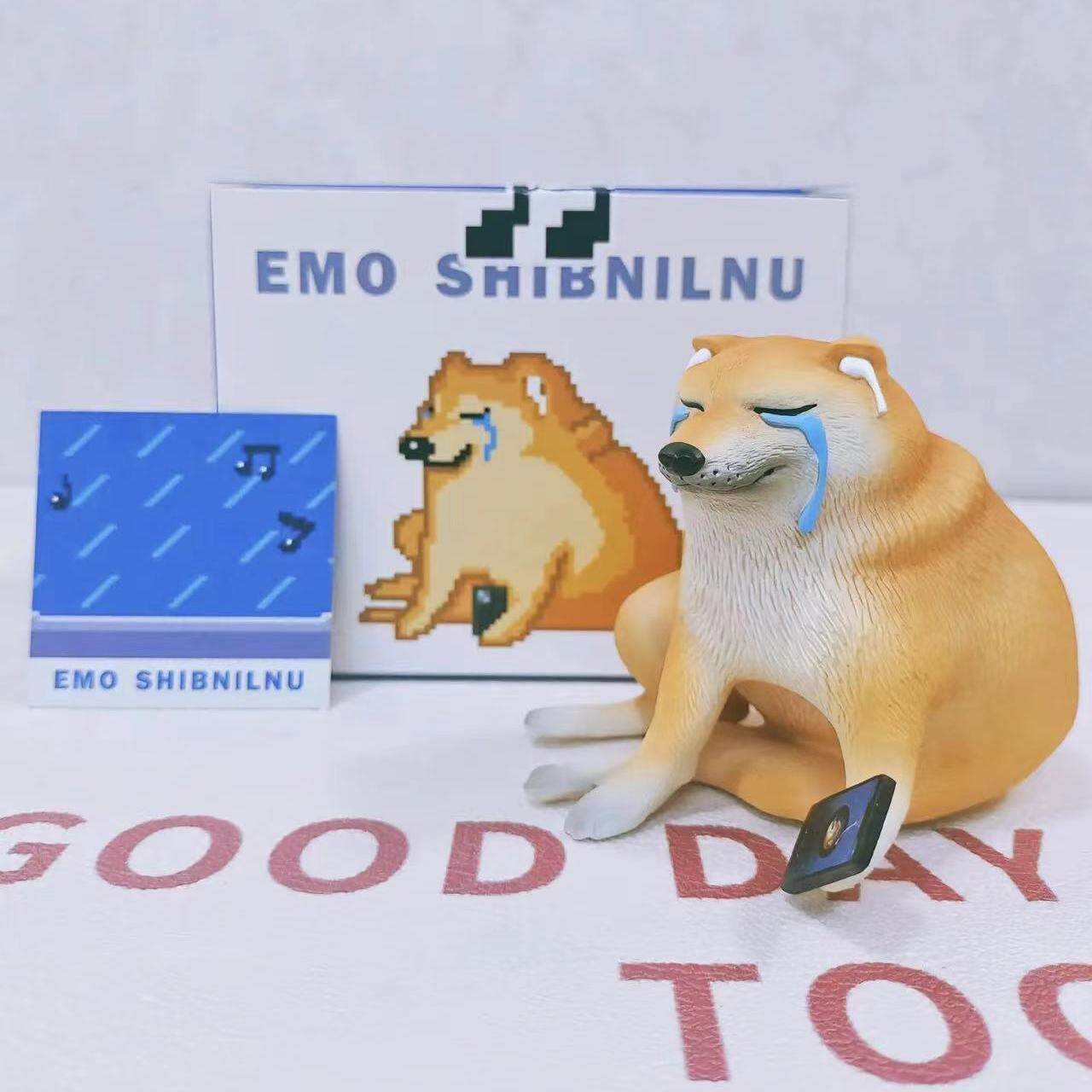 emo狗狗沙雕柴犬网抑云哭哭狗模玩潮玩gk手办送朋友礼物玩意_虎窝淘