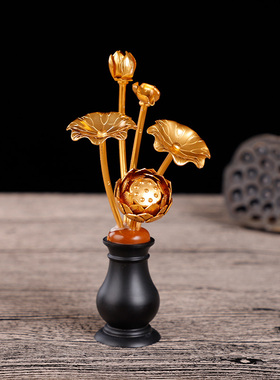 鎏金佛前观音罢件彩绘莲花