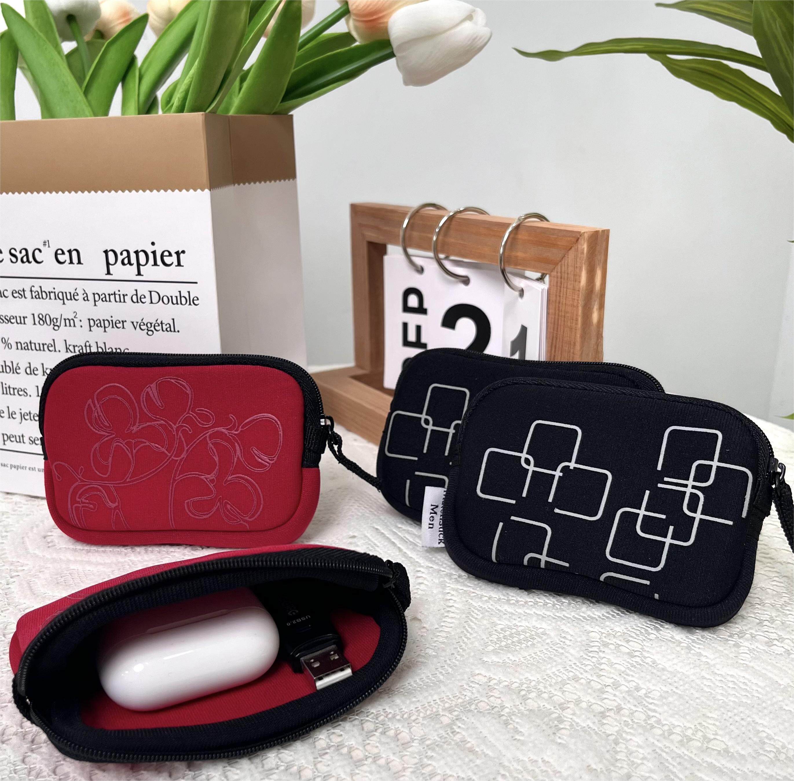 3C数码配件迷你便携印花数码收纳整理包适用于蓝牙耳机保护套