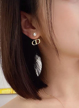 S925银针小香风ＣＤ字母珍珠耳环前后佩戴女韩国气质轻奢简约耳饰