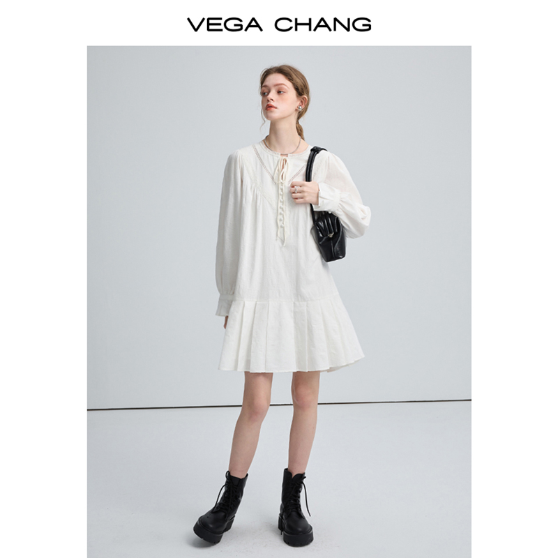 【承欢记同款】VEGA CHANG学院风百褶裙女春夏领口系带衬衫连衣裙 - 图0