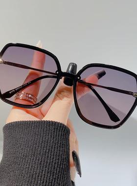 新款女式偏光太阳镜时尚潮流墨镜ins欧美复古大框太阳镜厂家直销