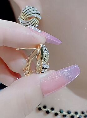 独特设计感黑色方形耳钉耳环女防丢网红百搭耳饰复古耳坠新款