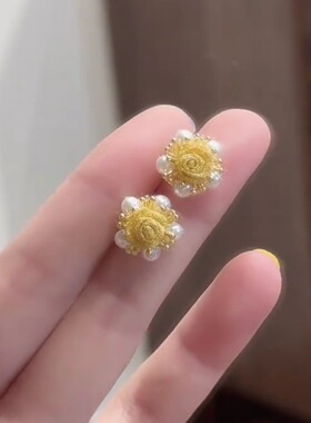 法式设计感黄色花朵珠珠耳钉耳环女气质温柔甜美配饰2026新款