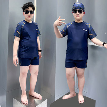 Fat boy plus size swimsuit ໂຮງຮຽນມັດທະຍົມຕອນຕົ້ນ ແລະ ນັກຮຽນມັດທະຍົມຕອນປາຍ 10 ແຍກແຫ້ງໄວ 13 plus obese big boy swimsuit bottoms 14 years old