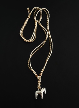 小众设计小马驹吊坠项链