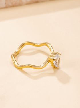 欧美风水滴锆石钛钢戒指