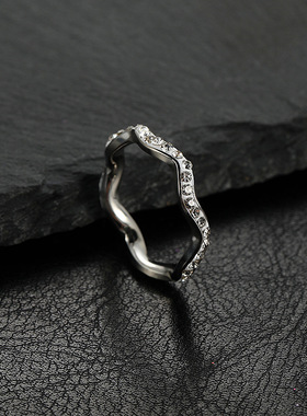 跨境钛钢波浪镶钻女戒