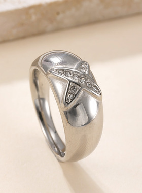 欧美不锈钢镶钻钛钢戒指