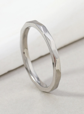 钛钢波浪素圈女戒1225