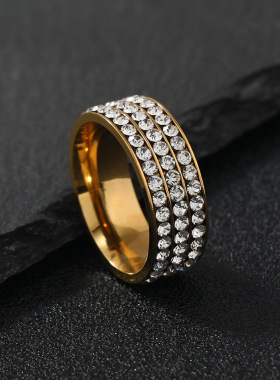 欧美跨境钛钢镶钻三排戒指