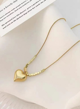 韩版钛钢爱心项链女时尚锁骨链