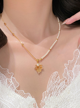 高级感轻奢渐变枫叶锁骨链女款