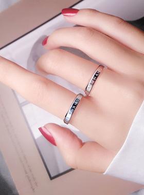 简约时尚滴油字母钛钢情侣戒指