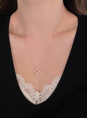 小众设计感拉丝花朵项链女