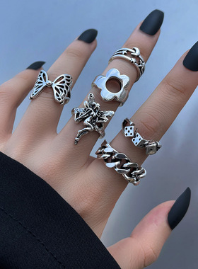 扑克牌戒指复古黑桃纸牌戒指创意蝴蝶爱心火焰蛇滴油戒指多件套