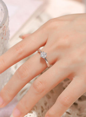 莫桑钻戒指女1克拉莫桑石18k白金闭口六爪女戒求婚PT950铂金戒指