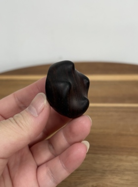 精品 迷你原石手把件 紫磬头皮 天然灵璧石小禅石摆件 饱满圆润