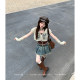 Fabric Pig Butterfly Illustrated Off-White Hollow Knitted Blouse Women's Summer Suspender Denim Pleated Skirt Set ສາມຊິ້ນ