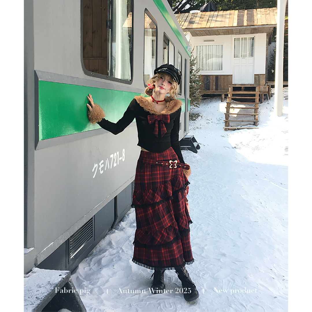 织物猪 莓果丝绒 甜酷风黑红色格纹半身裙套装女冬毛领上衣两件套,淘宝优惠券,粉丝福利购,淘宝优惠卷