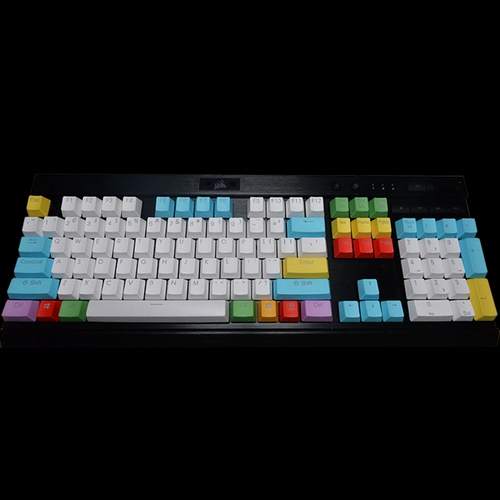 [Мастерство] Пиратская лодка K70K65K95 Специальный синий демон джи радужная радуга PBT-клавиша бесплатно подарки по доставке.