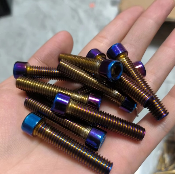 AOS4祖国版配套螺丝304不锈钢烧钛蓝 金色 法兰螺丝 内六角M8 M4 - 图0