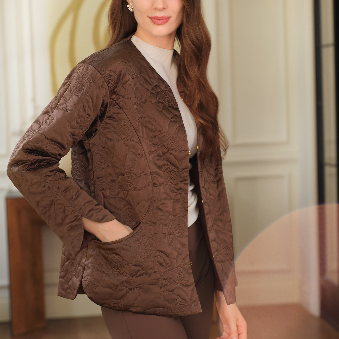 安莉芳舒适奢华桑蚕丝圆领开衫优雅精致刺绣女家居服上装EL01188,淘宝优惠券,粉丝福利购,淘宝优惠卷