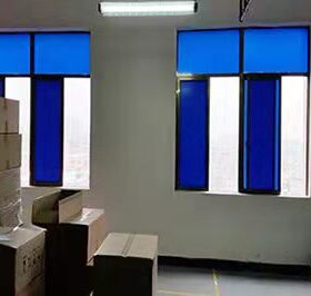 自粘蓝色玻璃贴膜窗户隔热挡光