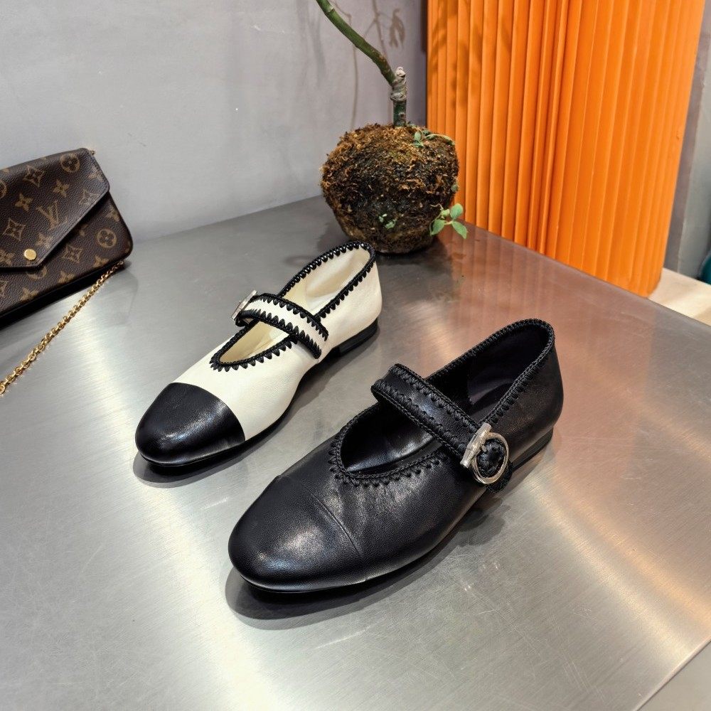 欧洲站女鞋26春季时尚撞色软小羊皮圆头一字带舒适平底玛丽珍单鞋,淘宝优惠券,粉丝福利购,淘宝优惠卷