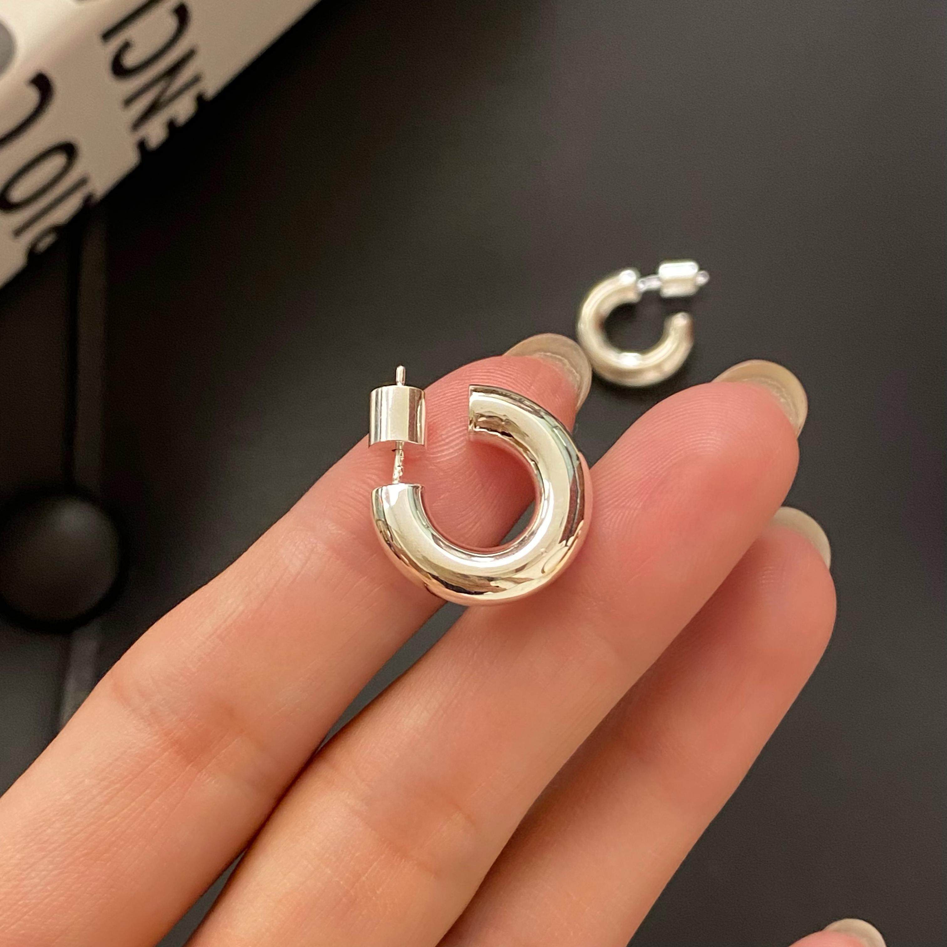 C形光面气质百搭简约小众耳钉,淘宝优惠券,粉丝福利购,淘宝优惠卷