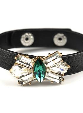 日韩版时尚简约百搭皮革镶钻手链朋克风暗扣可调节宝石花朵手饰