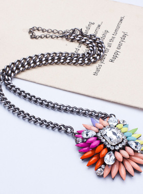 欧美时尚夸张花朵大宝石项链女锁骨链短款毛衣链配饰百搭颈链饰品