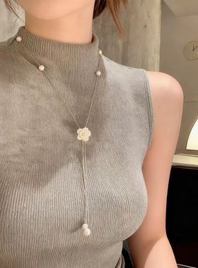 百搭山茶花长款珍珠抽拉项链女款