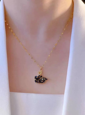 韩版微镶锆石黑天鹅吊坠钛钢项链