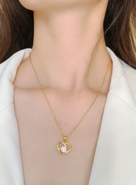 时尚精致锆石爱心吊坠项链送女友