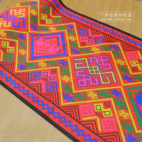 广西民族风格图案 民俗风情民宿酒楼装修装饰布料  壮锦展示铺料 - 图3