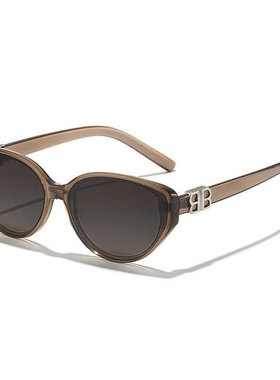 2026新款网红同款猫眼墨镜防紫外线太阳镜不挑脸型显脸小遮阳墨镜