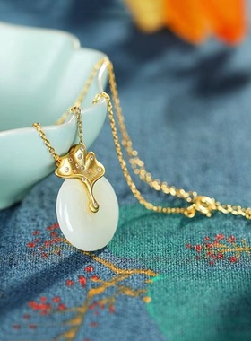 平安扣复古个性时尚设计杏叶高档女款古风高级百搭吊坠项链女士款