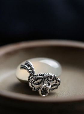 白玉髓钱袋吊坠镀银锁骨项链民族