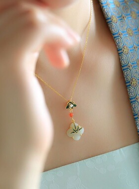 原创设计四叶草古法金国潮锁骨项