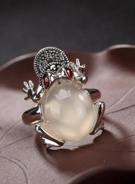 招财金蟾石榴石戒指女银镶红宝石黄白绿玉髓潮人百搭开口食指戒