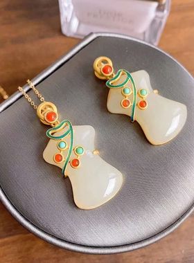 吊坠旗开得胜旗袍女款镀金锁骨项链镶嵌白玉石挂件项坠民族风饰品