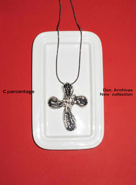 c percentage 原创设计复古朋克中古花瓣十字轻奢气质毛衣链