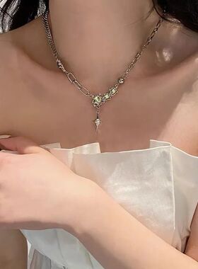 月光石十字锆石项链女夏季轻奢小众设计感高级辣妹锁骨链网红