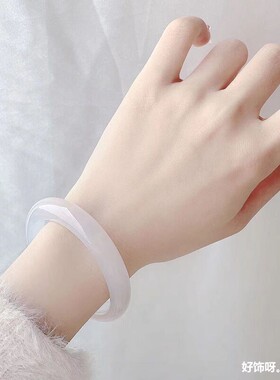 高冰玛瑙手镯白月光荔枝冻玛瑙手镯女天然玉髓镯子冰种玉镯少女款