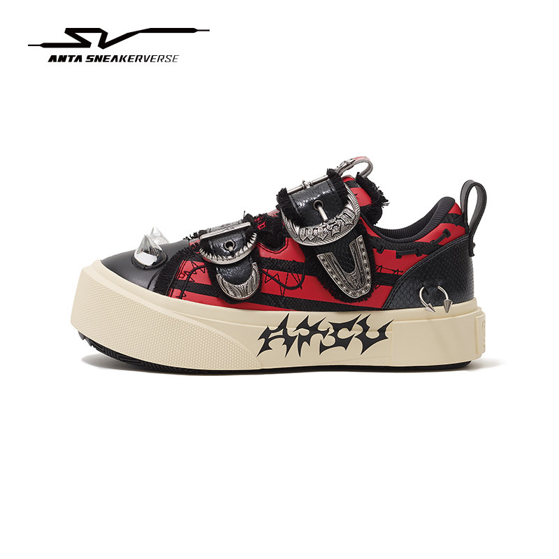 安踏SV Lilith 莉莉丝丨哥特风板鞋女潮流排扣运动鞋122548006VS,淘宝优惠券,粉丝福利购,淘宝优惠卷